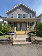 Building Photo - 327-329 10th Ave