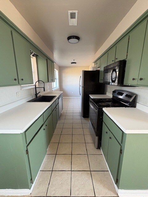 Foto del edificio - 5002 SE 47th St