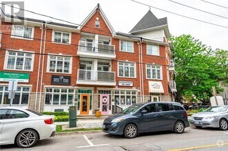 Building Photo - 399 Martha St