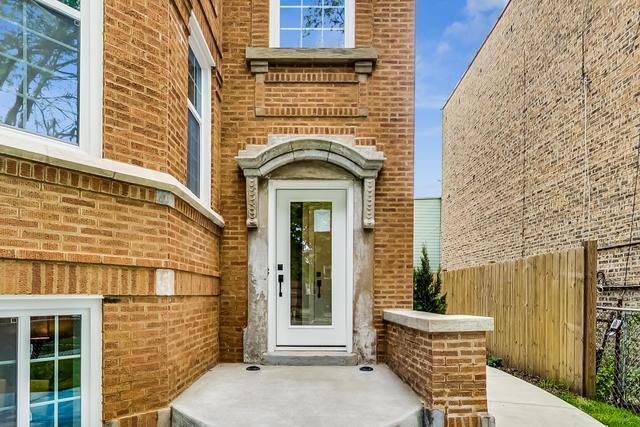 Building Photo - 5050 N Ridgeway Ave