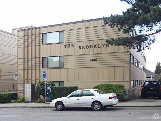 The Brooklyn Apartments Seattle Wa Primary Photo The Brooklyn