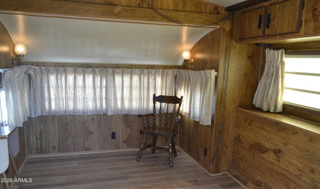 Foto del edificio - 2185 W Ohio St