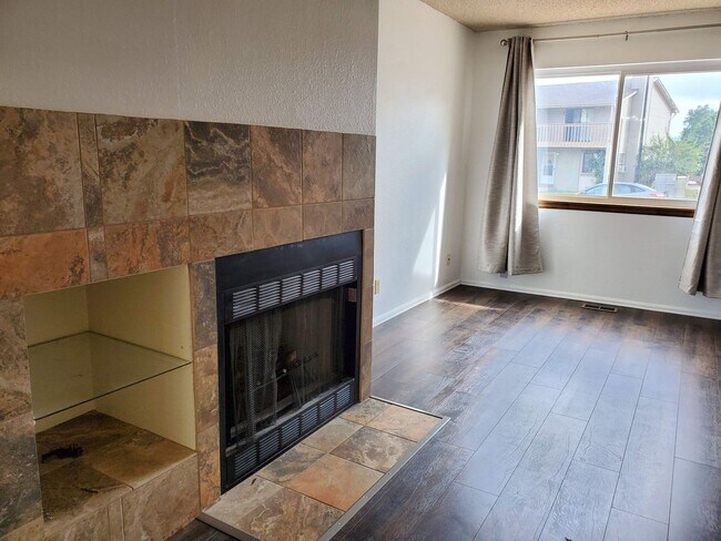 Foto del edificio - Townhome Style Living!