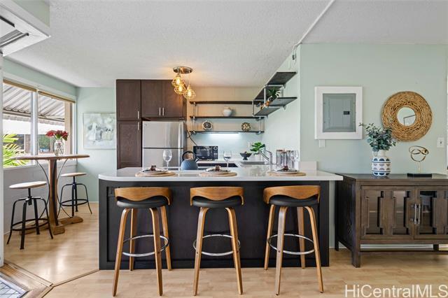 Foto del edificio - 1330 Wilder Ave