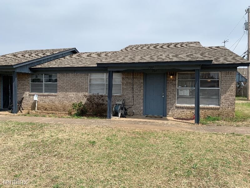 Primary Photo - 1 br, 1 bath Townhome - 935 S 131st East Ave