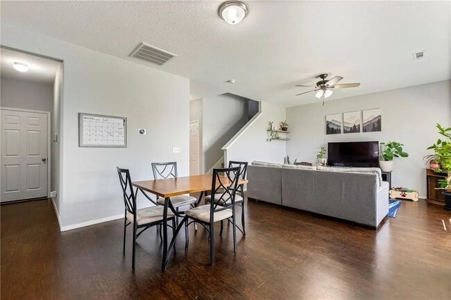 Dining Area - 805 NW 70th Ave