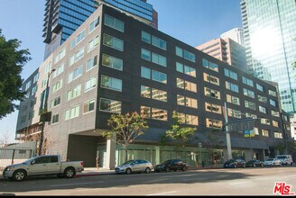 Building Photo - 901 Flower St