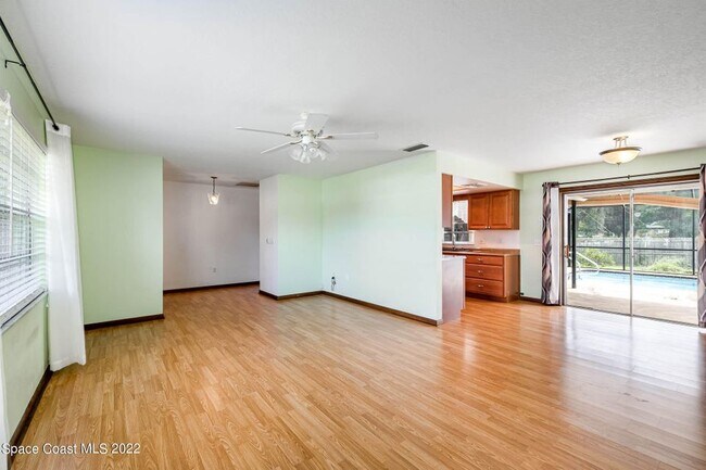 Foto del edificio - 2090 Kent St NE