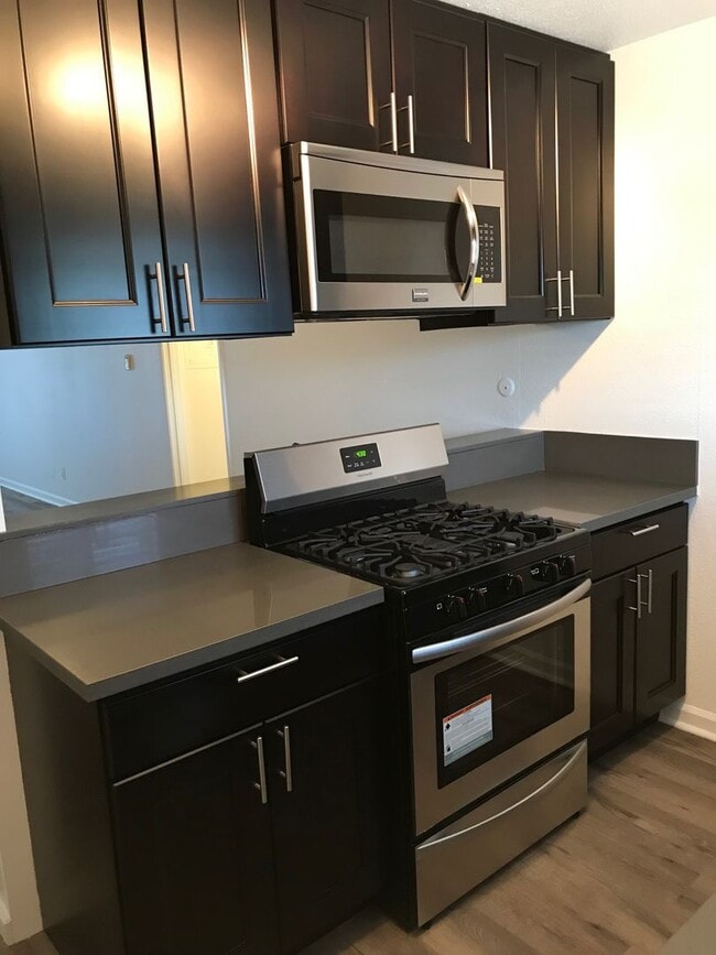 Interior Photo - Villa Platinum Apartments