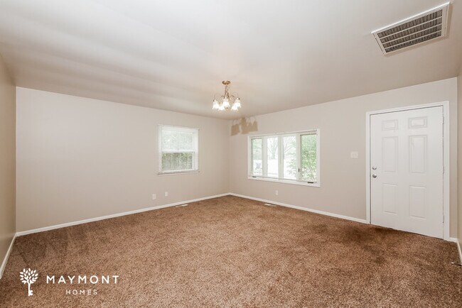 Foto del edificio - 5326 White River St