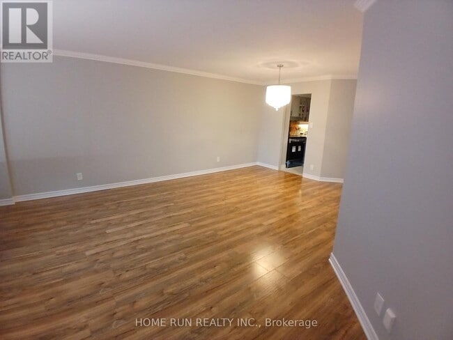 Building Photo - 151 Bay St