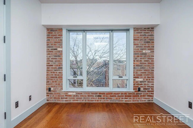 Foto del edificio - Brooklyn Avenue