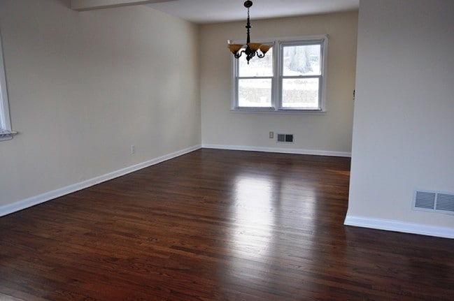 Building Photo - 112 Manito Ave