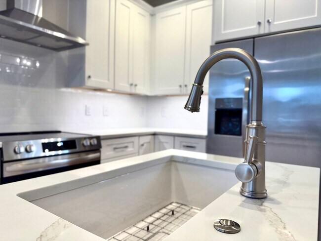 Foto del edificio - 3 Bedroom, 3 Bathroom Home in Durham