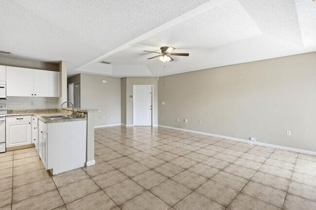 Foto del edificio - 9312 NW 54th St