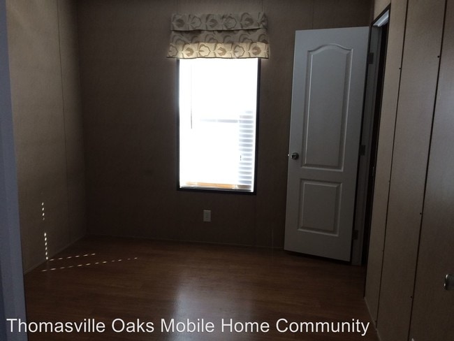 Building Photo - 862 Powell Dr