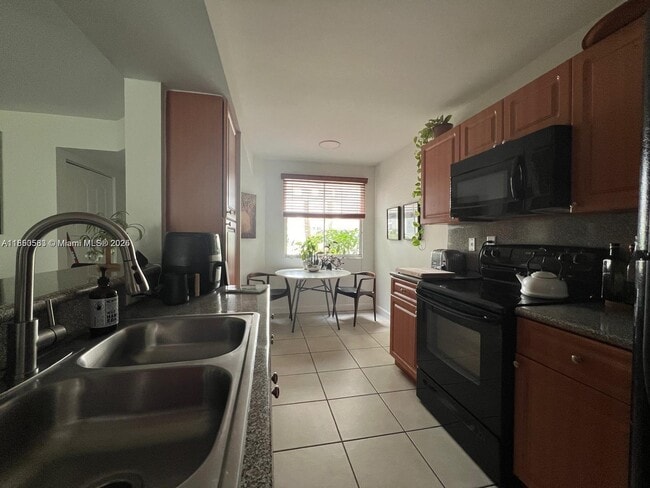 Foto del edificio - 9756 NW 47th Terrace