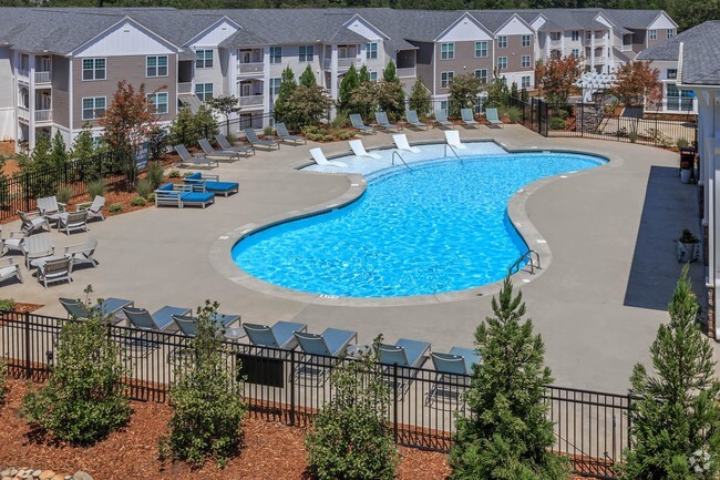 BEAUTIFUL SALT WATER SWIMMING POOL - Riverstone Apartments at Long Shoals