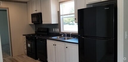 Building Photo - 31 Mockingbird Hill Dr