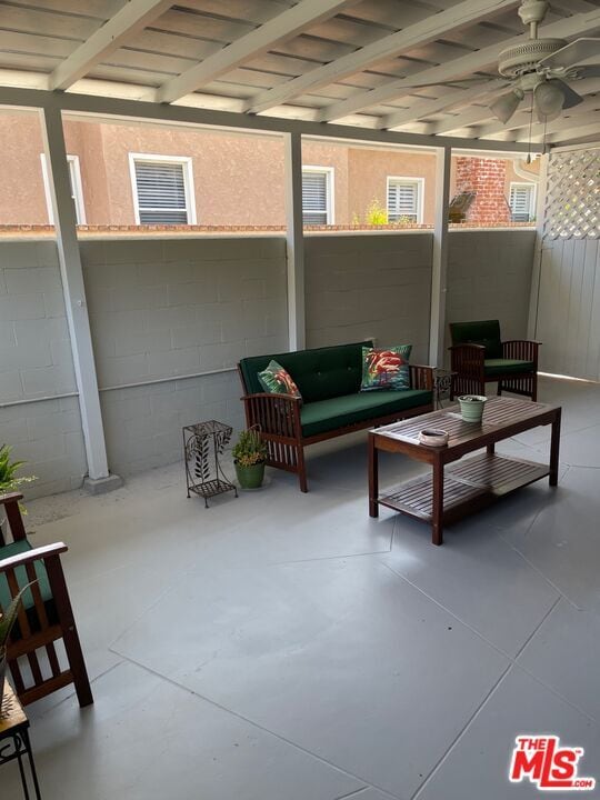 Foto del edificio - 3694 Virginia Rd