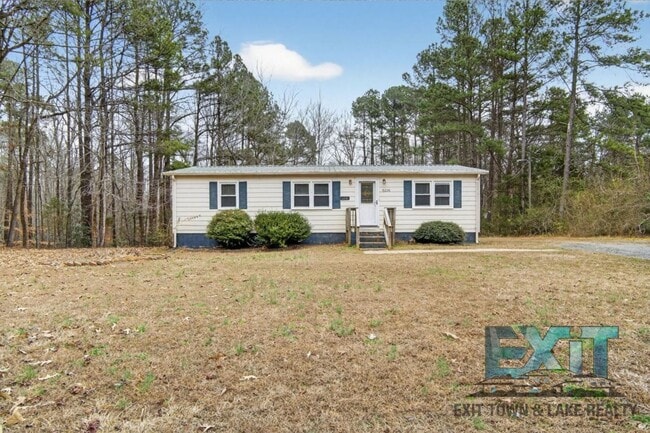 Foto del edificio - 3 Bedroom, 1 Bath Home Available