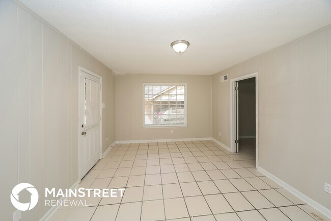 Foto del edificio - 4940 Clearbrook Cove