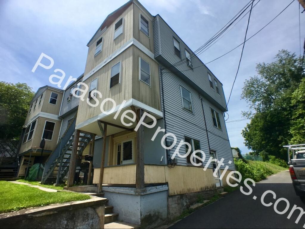 Foto principal - 120 Christian St