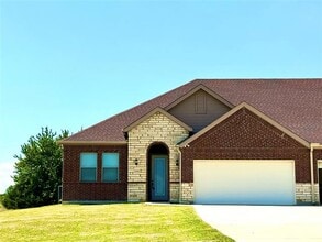 Building Photo - 1640 Seth Way
