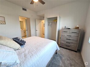 Building Photo - 5807 Double Eagle Cir