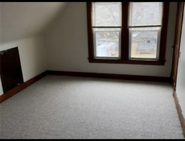 Study room - 1304 W 102nd St