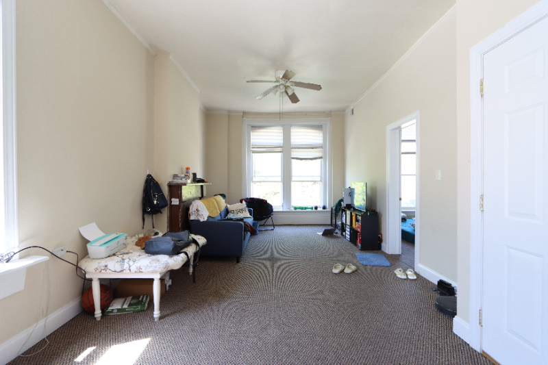 Primary Photo - 615 S Loomis St