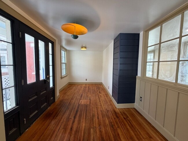 Photo - Alesia, LLC Apartment