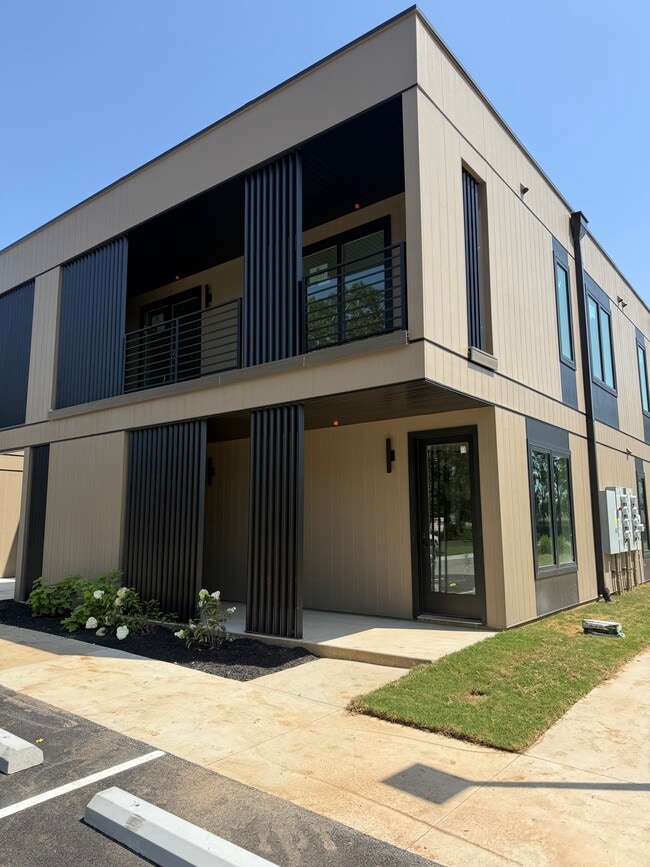 Building Photo - 845 N Rupple Rd