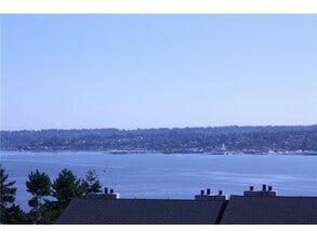 Building Photo - 1725 Sunn Fjord Ln