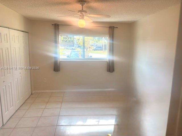 Foto del edificio - 19435 NW 53rd Ct