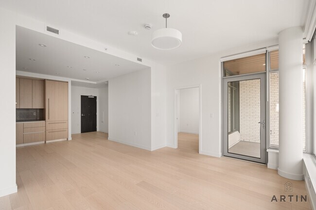 Building Photo - 785 Harbour Wy
