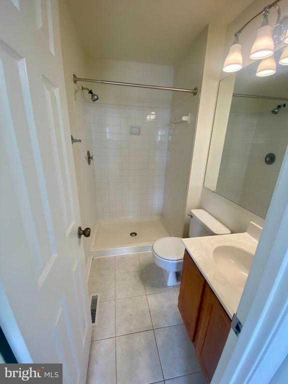 Building Photo - 10604 Greta Lynn Ct