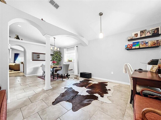 Building Photo - 5953 Mohr Loop
