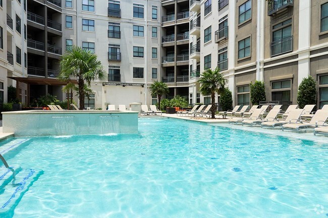 Apartments On Oak Lawn Dallas