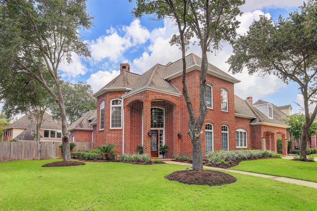 Foto principal - 4010 Oak Shadows Ct
