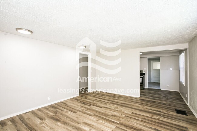 Foto del edificio - 1206 McKinley Ave