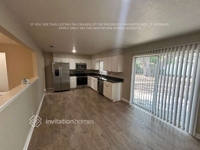 Foto del edificio - 837 Dove Ridge Dr