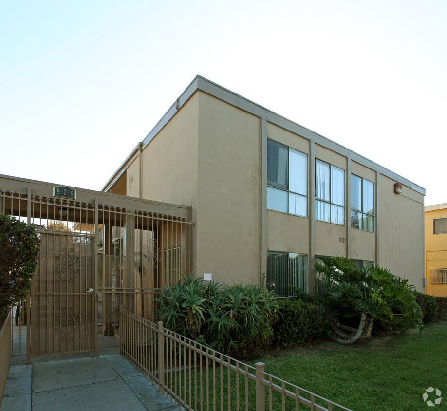 Primary Photo - 926 S Citron St