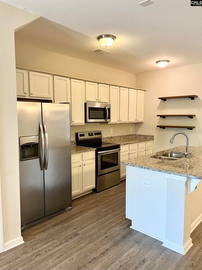 Foto del edificio - 437 Angel Grove Ln