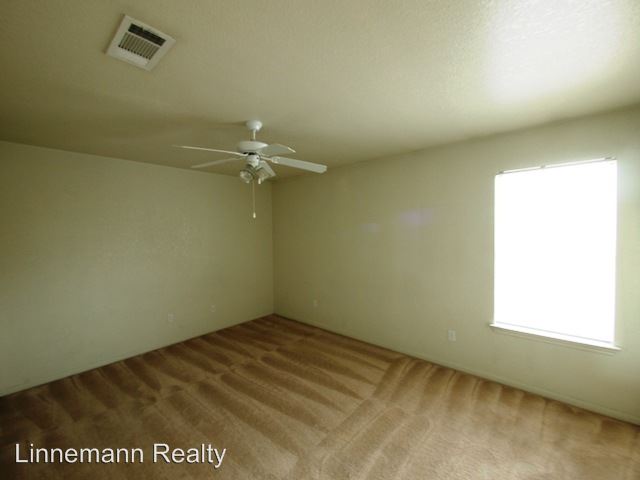 Building Photo - 2205 Indian Trl