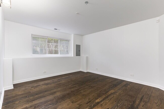 Foto del edificio - 758 Hanbury Dr