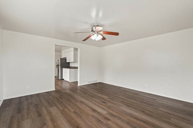 Building Photo - 775 1st St