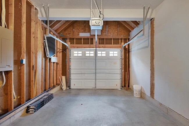 Building Photo - 4427 Towneside Ct