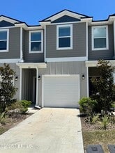Building Photo - 29 Pamplona Dr
