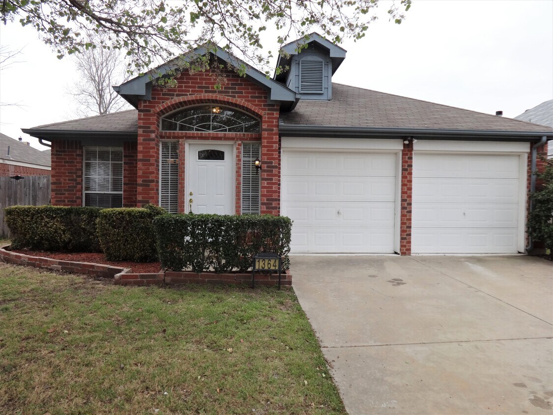 1364 Honeysuckle Lane House Rental in Lewisville, TX